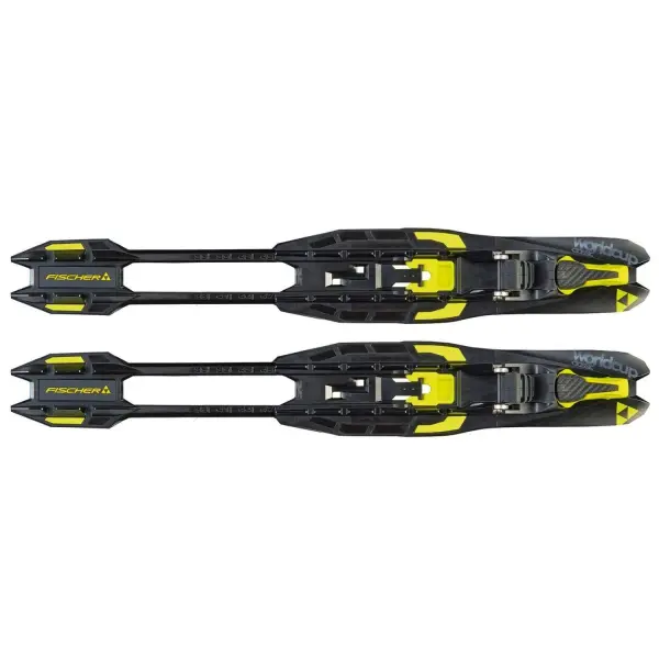 Fischer WorldCup Classic IFP Skidor Bindning (Svart)